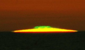 enlarged green flash image at captiva island beach - original image at http://www.beggsrealtors.com/