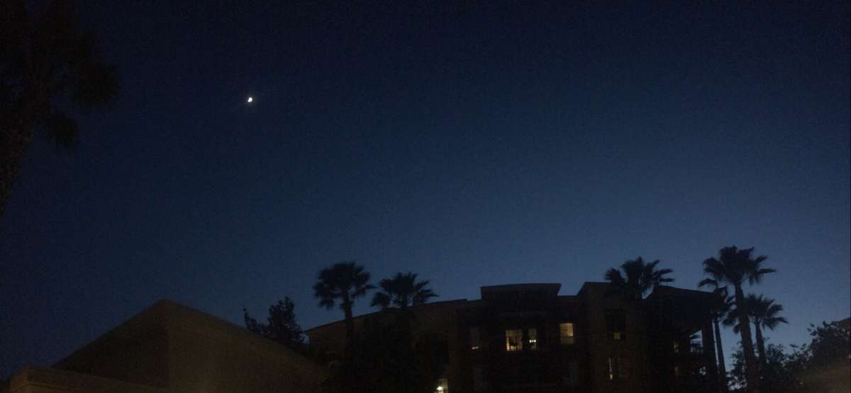 night sky over our apartment complex in dublin, ca